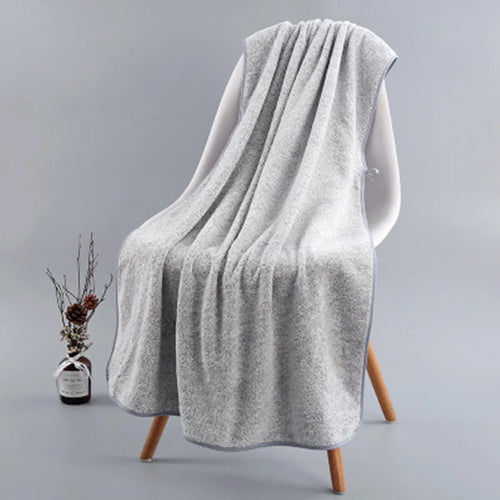 Luxury Bamboo Charcoal Coral Velvet Bath Towel – Extra Soft, Thick & Absorbent (70x140cm)