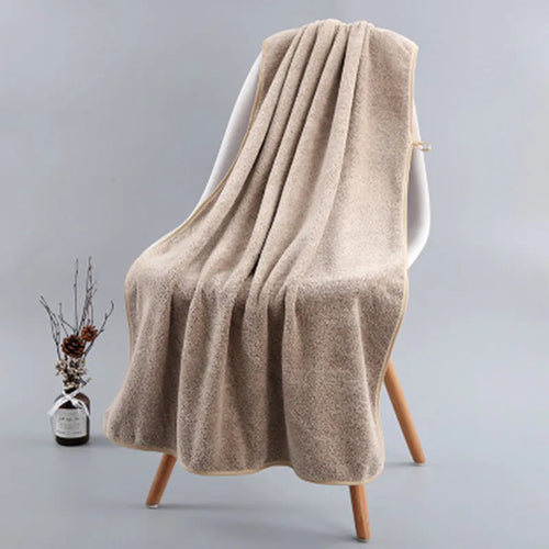 Luxury Bamboo Charcoal Coral Velvet Bath Towel – Extra Soft, Thick & Absorbent (70x140cm)