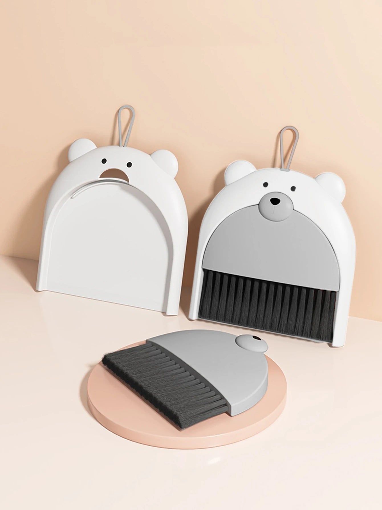 Cartoon Bear Desktop Cleaning Broom Set