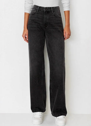 Simple Straight Loose Jeans