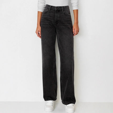 Simple Straight Loose Jeans