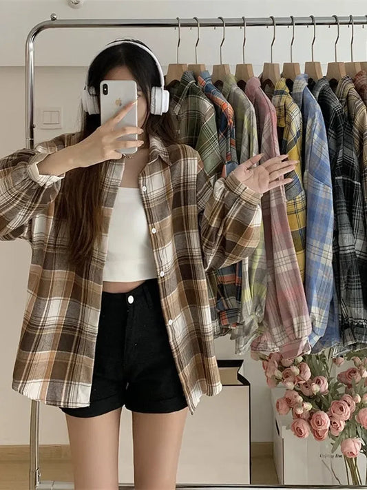 Women’s Plaid Button-Up Shirt – Long Sleeve Casual Vintage Style Top
