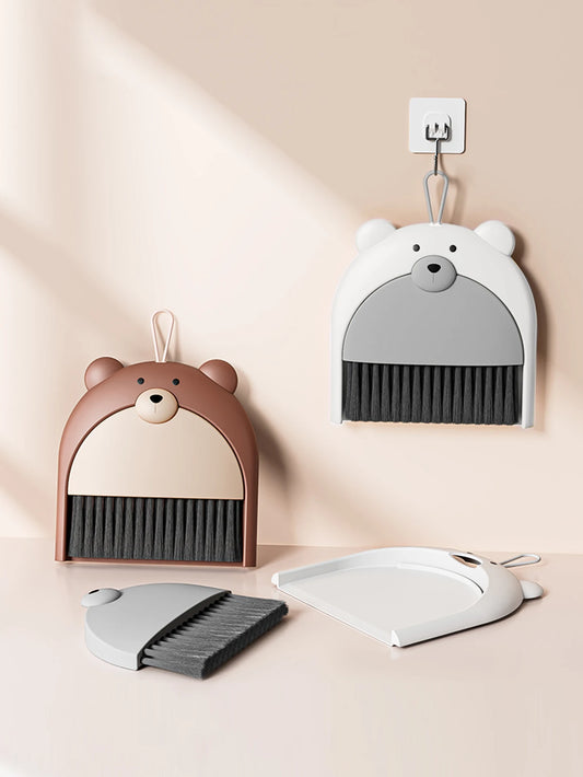 Cartoon Bear Desktop Cleaning Broom Set