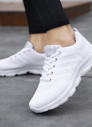 Sports Running Mesh Breathable Travel Shoes